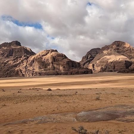 Caesar Desert Camp ワディ ・ラム エクステリア 写真